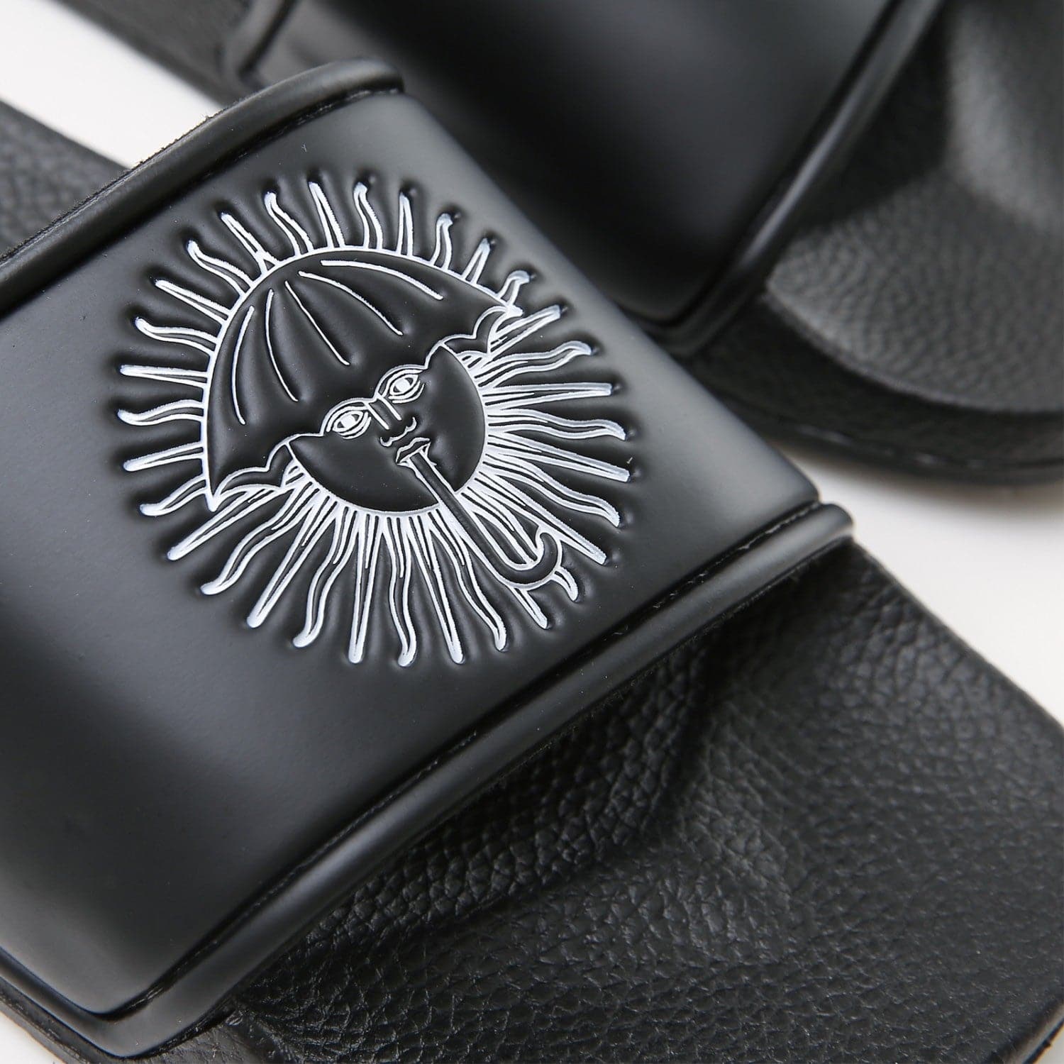 Helas Slides (Black) - Image 4
