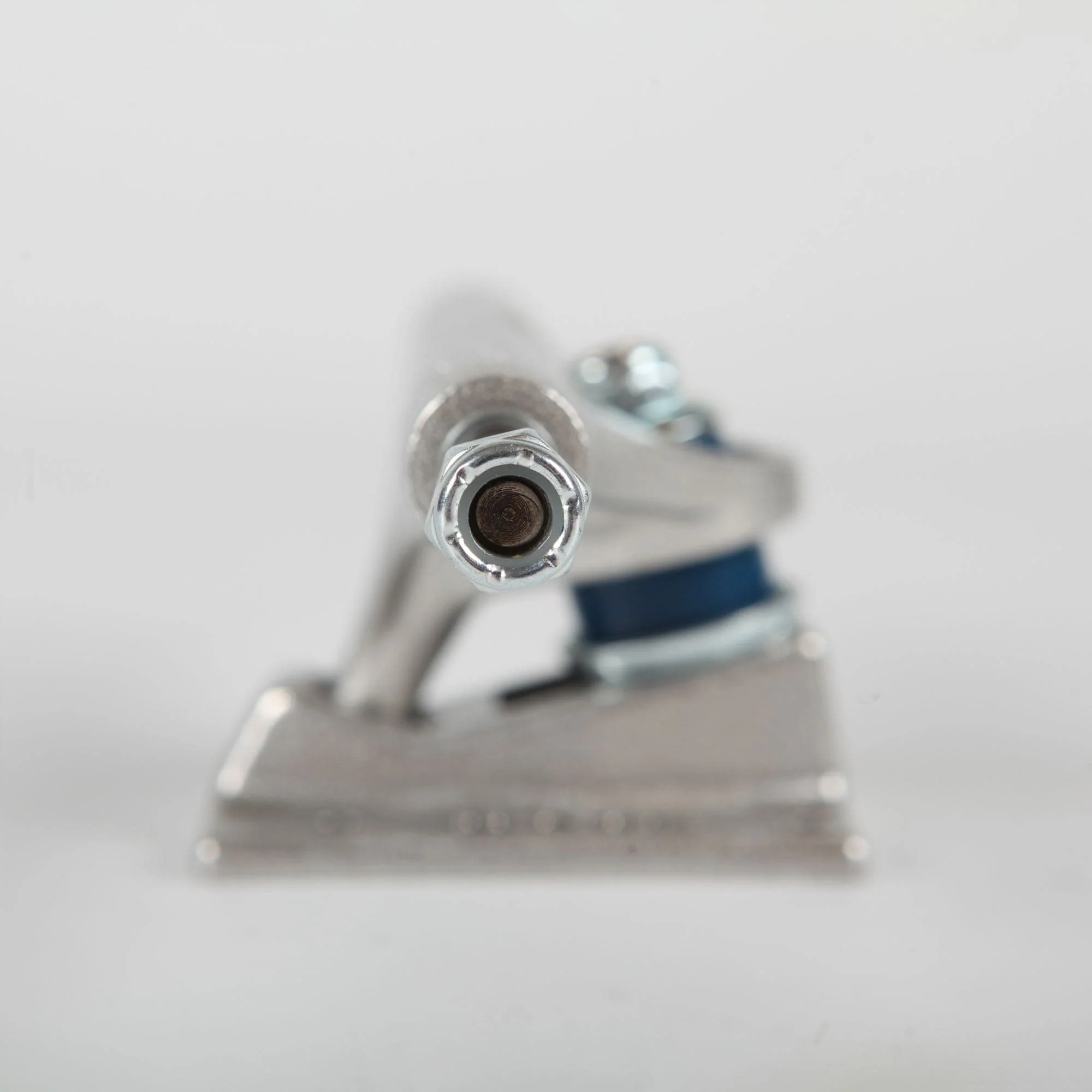 Royal 'Standard' 159 Trucks (Raw) - Image 3