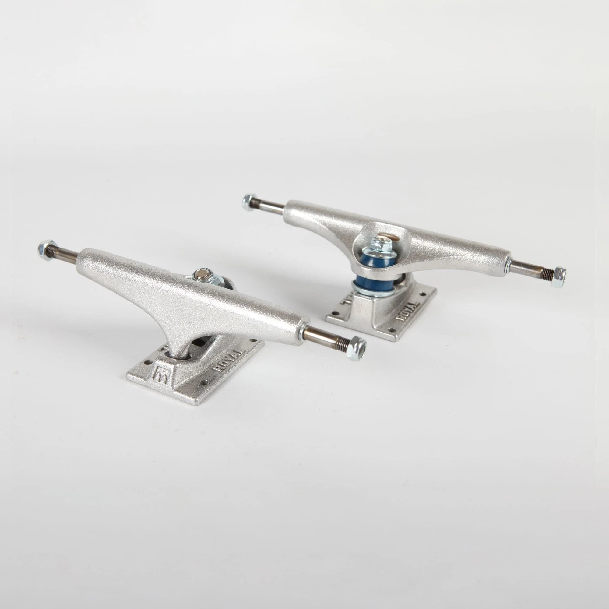 Royal 'Standard' 159 Trucks (Raw) - Image 5